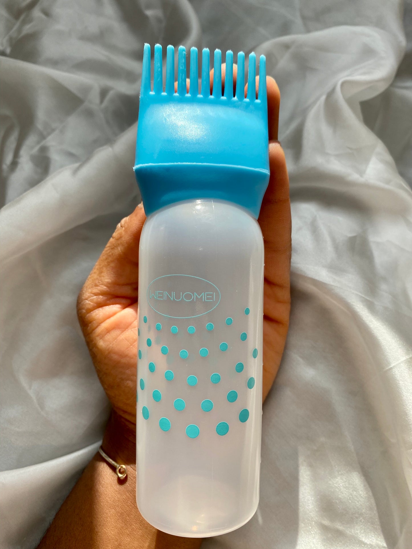 Root oil applicator