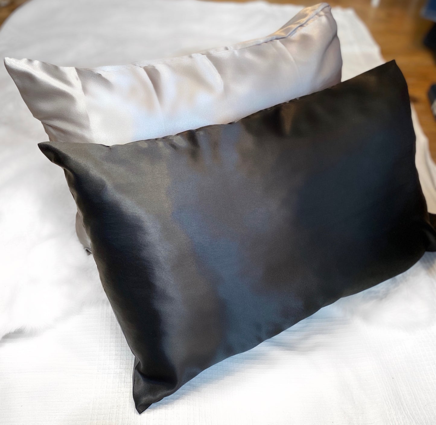 1 Black Satin Pillow Case 40x80